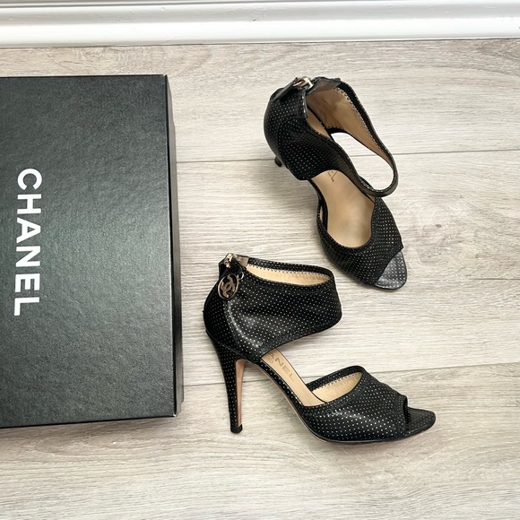 Chanel Sandals - Picture 4 of 14